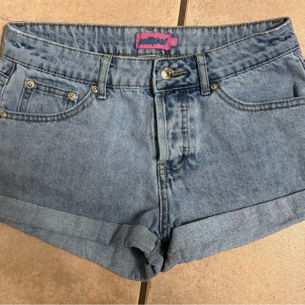 🚨Edikted Light Blue Jean Shorts